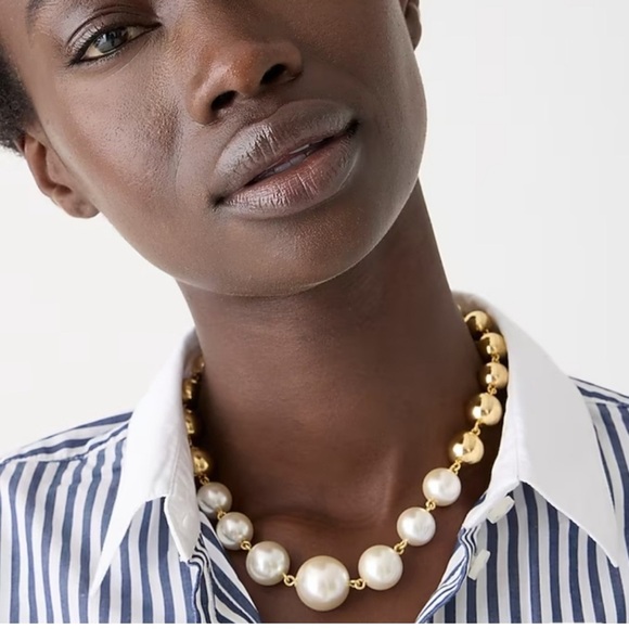 Jcrew Pearl and Metallic Ball Necklace NWOT - Picture 2 of 6